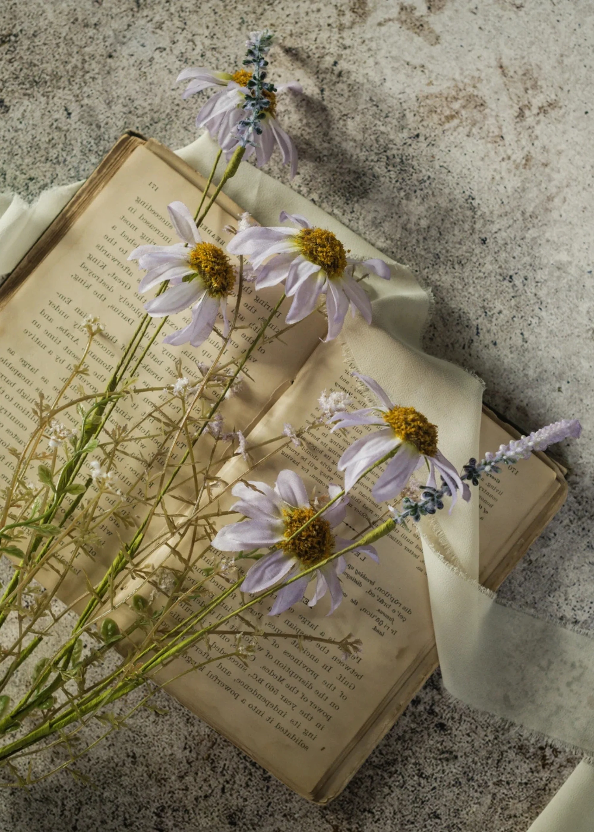 Fake Wildflower Daisy Spray in Pale Lavender - 22.5" - Image 3