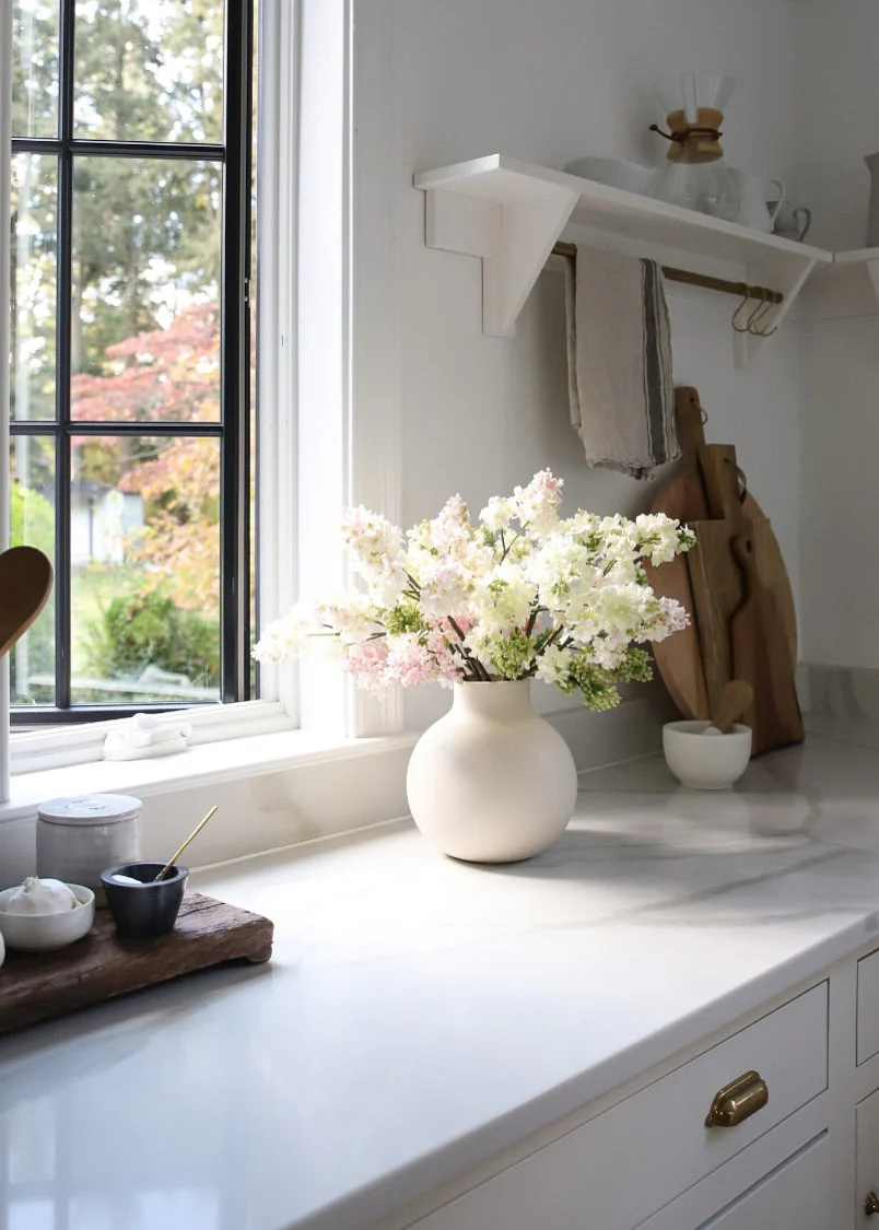 Afloral™ Creamy White Round Ceramic Vase - 8" - Image 2
