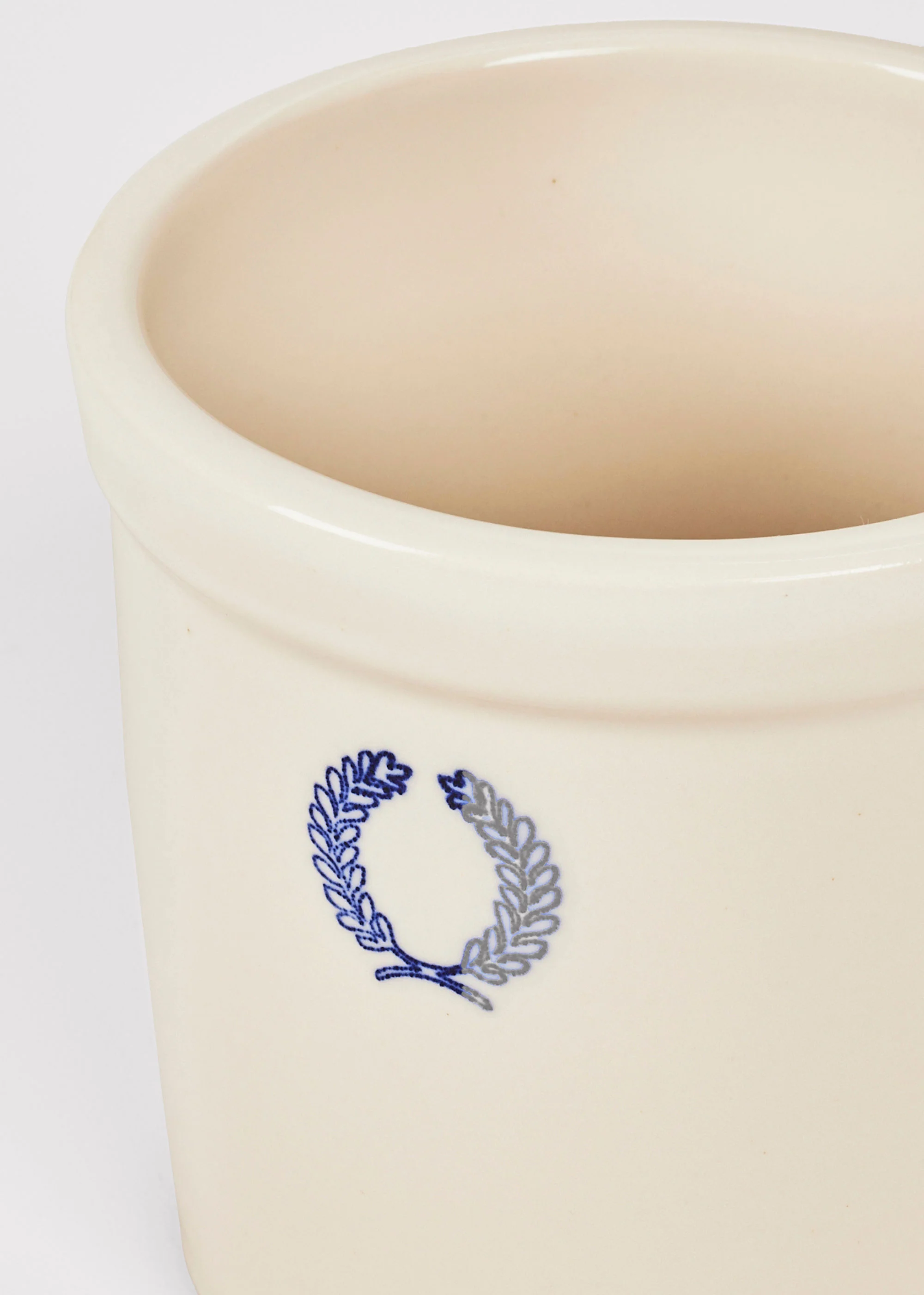 Farmhouse Pottery Stoneware Laurel Crock in Cream Glaze - 2 Quarts - 6" - Image 2