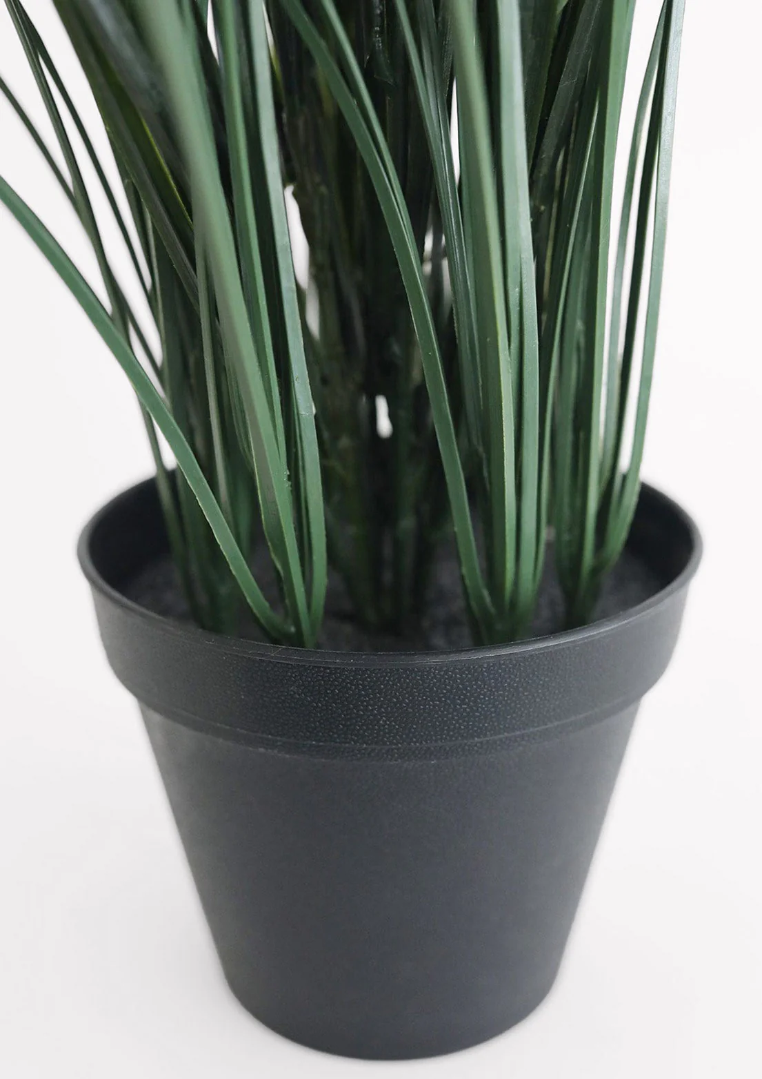 UV Resistant Artificial Outdoor Potted Grass Plant - 38" - Image 4