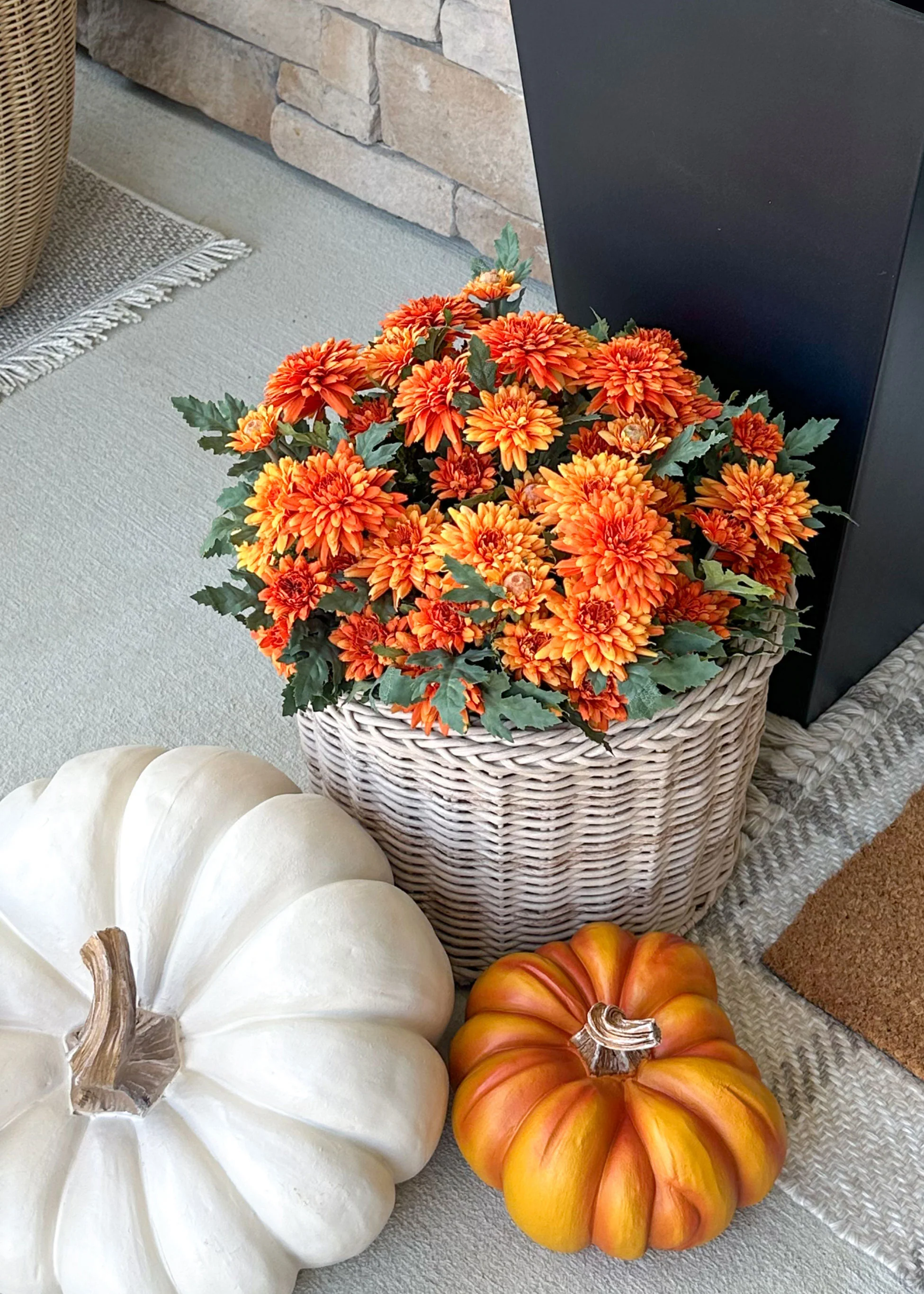 UV Treated Indoor/Outdoor Potted Fake Fall Orange Mums - 17" - Image 5